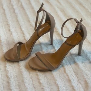 Express Heels